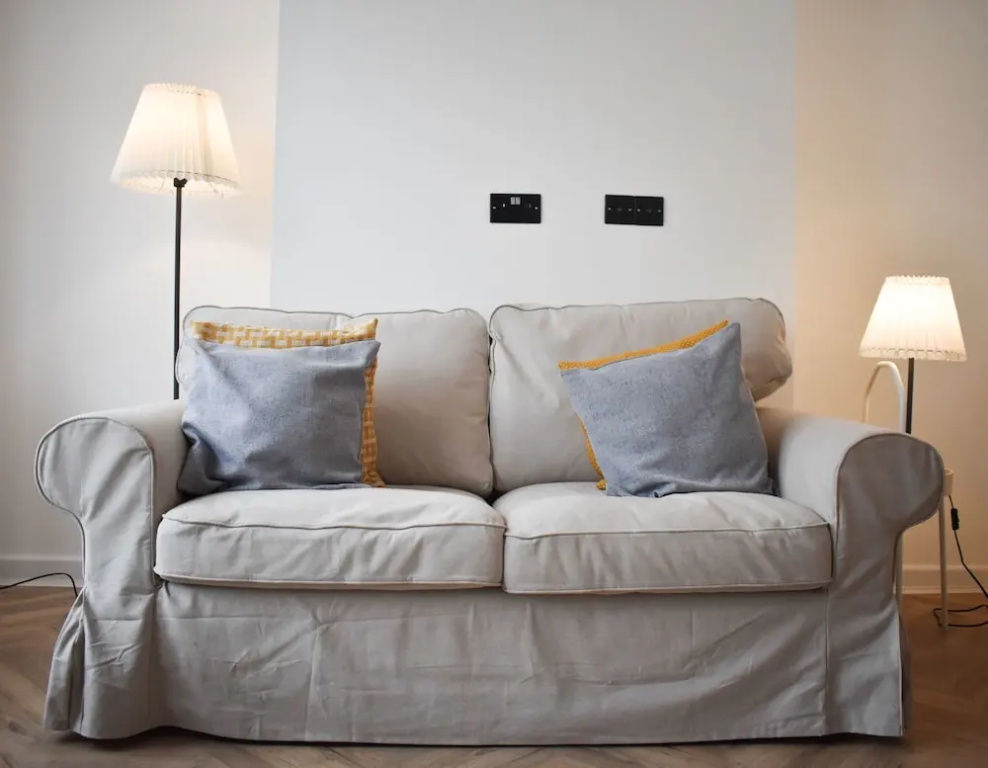 New 2 Bedroom Maisonette Next To Hove Station
