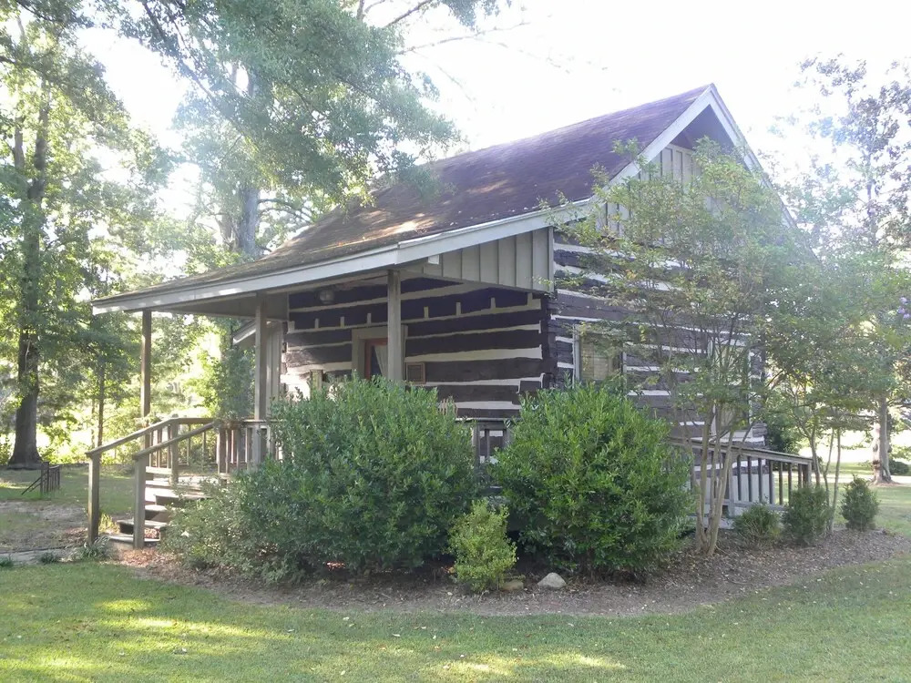 French Camp Bed and Breakfast