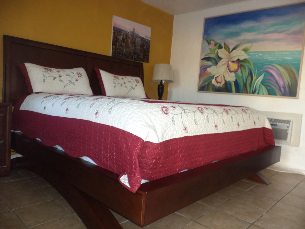 Glades Motel - Naples