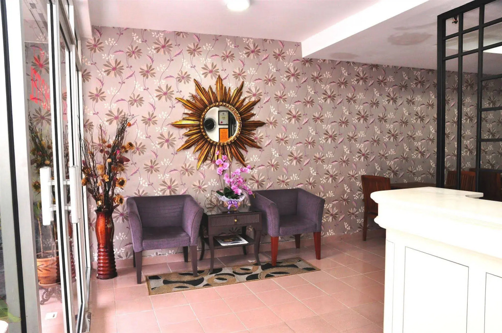 Vla Court Hotel