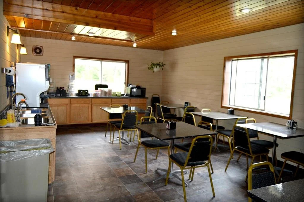 Adams Inn and Suites
