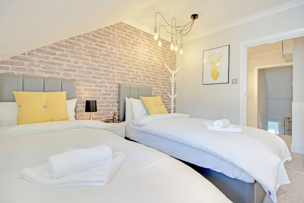 Urban Chic Central Brighton Apartment