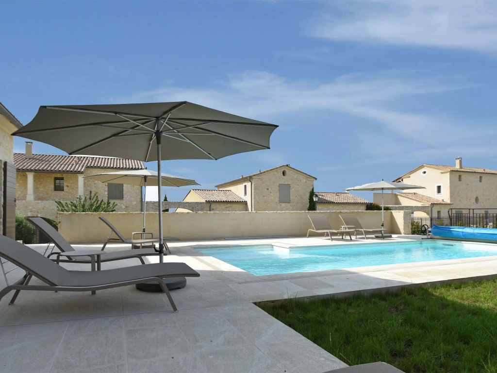 Stunning Villa in Uzès - Garrigues Sainte Eulalie With Pool