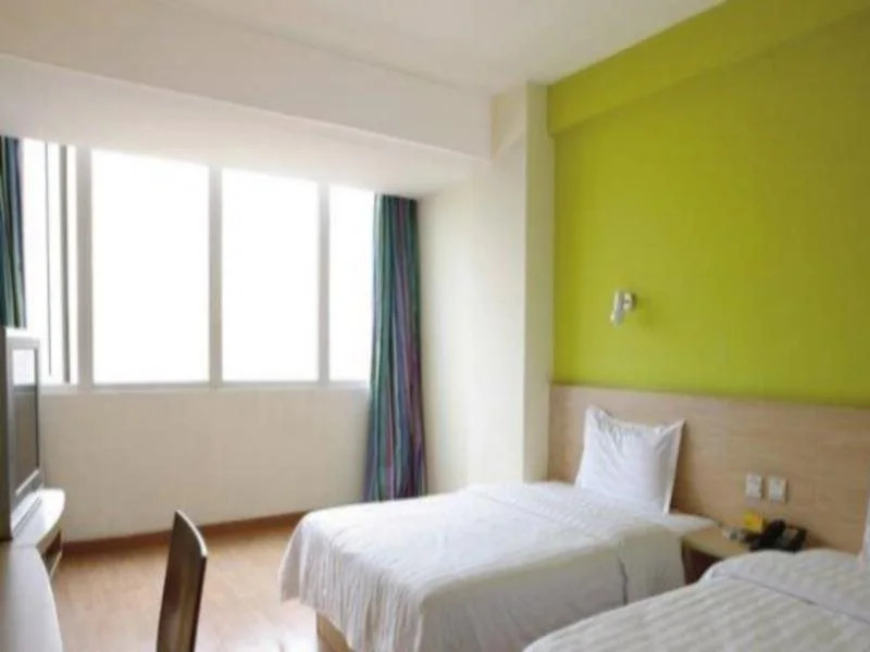 7Days Inn Lanzhou West Railway Station