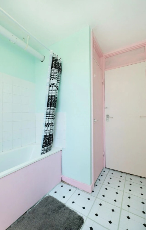 A Cosy two Bedroom Apartment, Sleeps 3