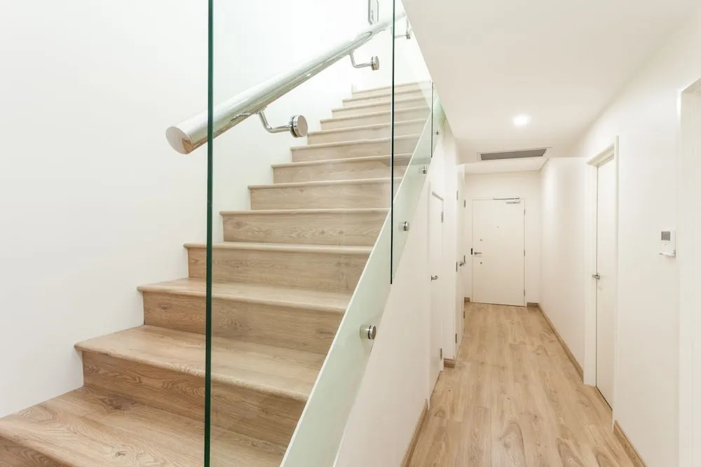Bream penthouse (672i)