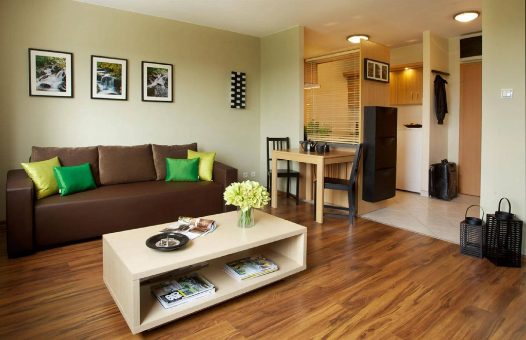 Delta Apart House
