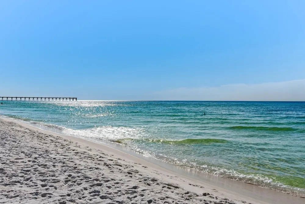 Beachview 101- Beaches and Moonbeams