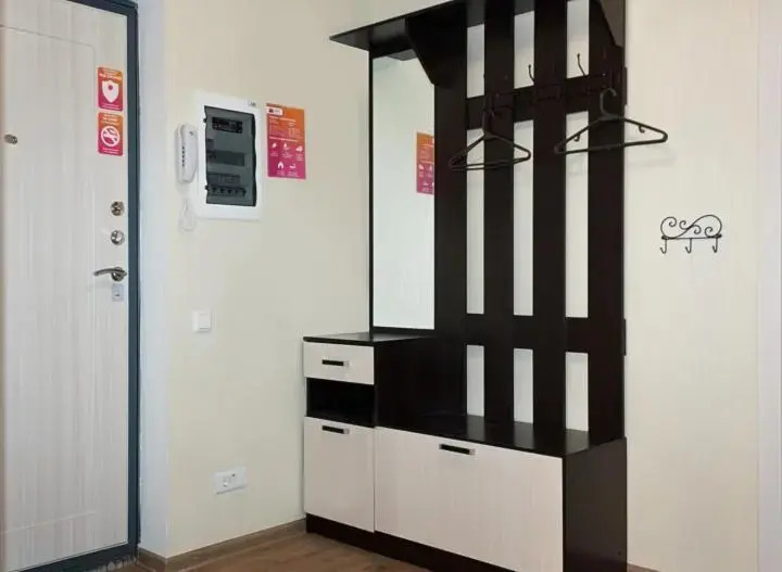 Ночка Сутки на улице Романтиков 8