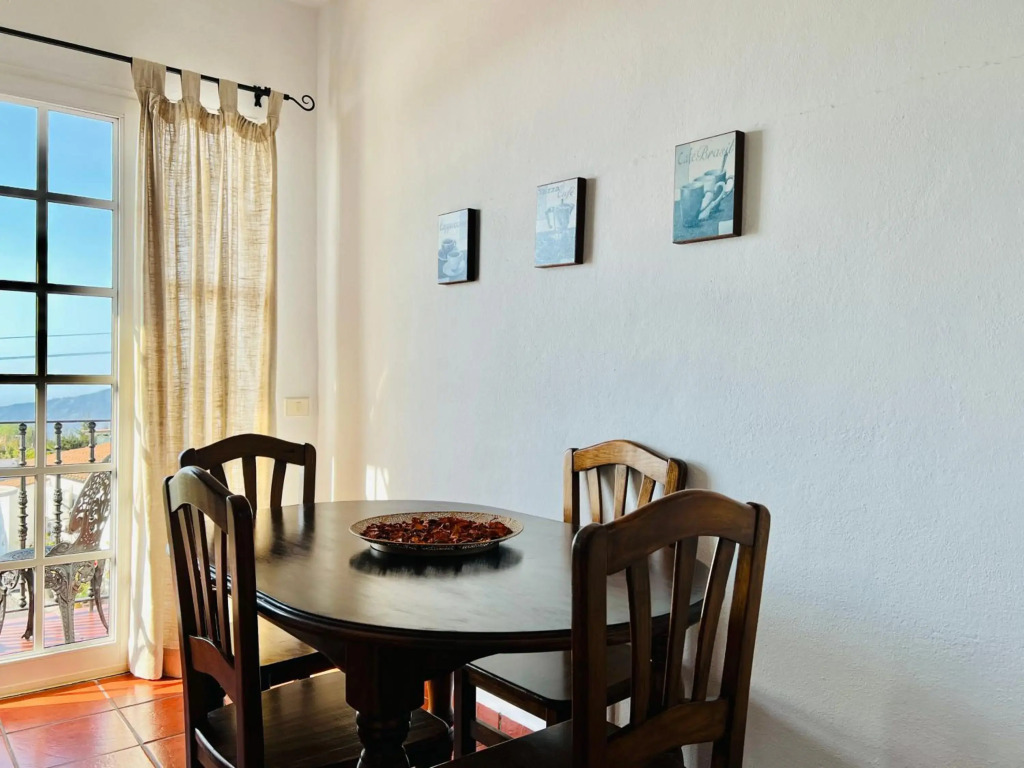 Beautiful and downtown apartment