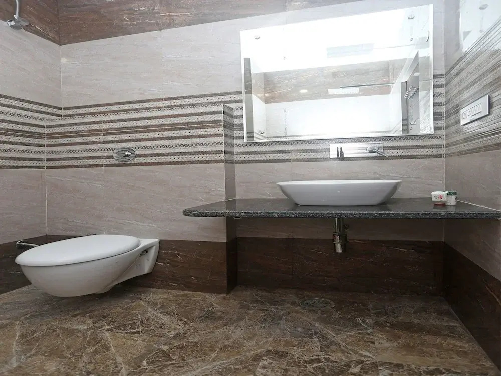 OYO 9384 Hotel Ashirwad