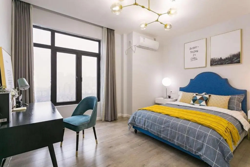 Wuhan Wuchang·Qunxingcheng Square · Locals Apartment 00121920