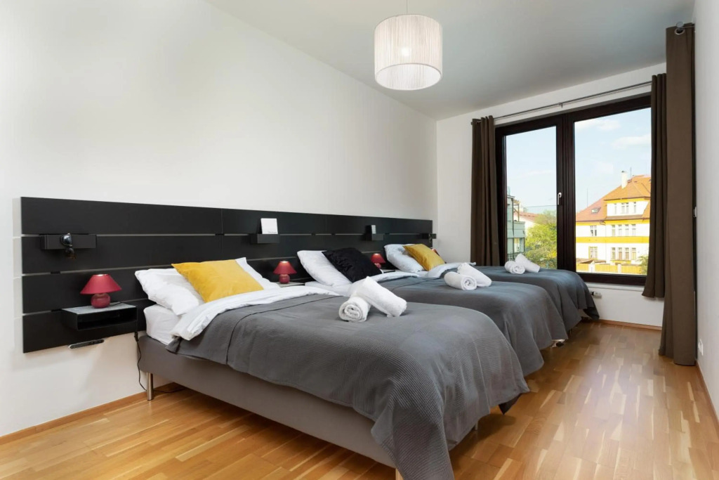 Fashionable Apartments Flora