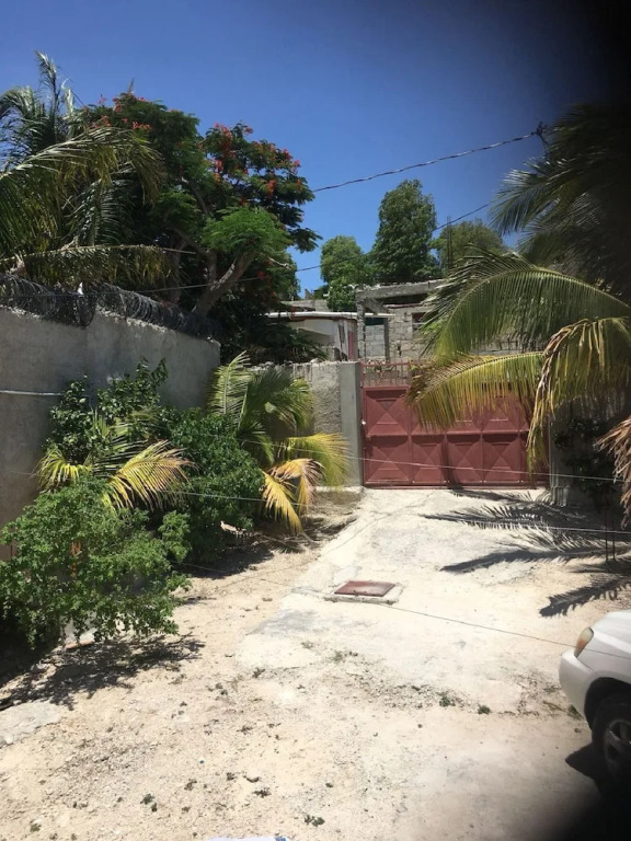 Vince's house