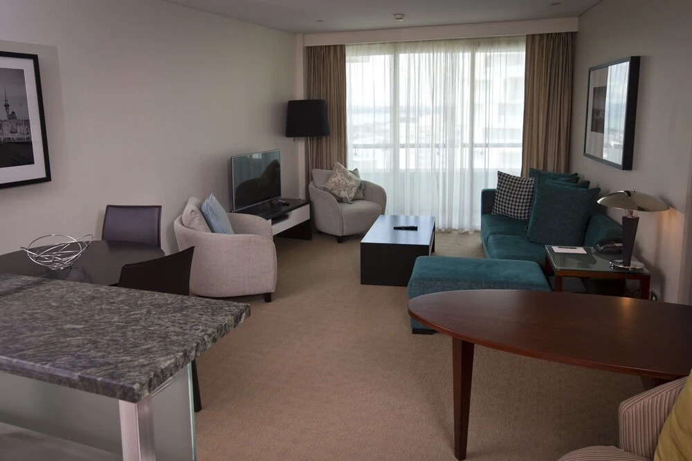 QV Modern Apt in CBD w Carpark-868