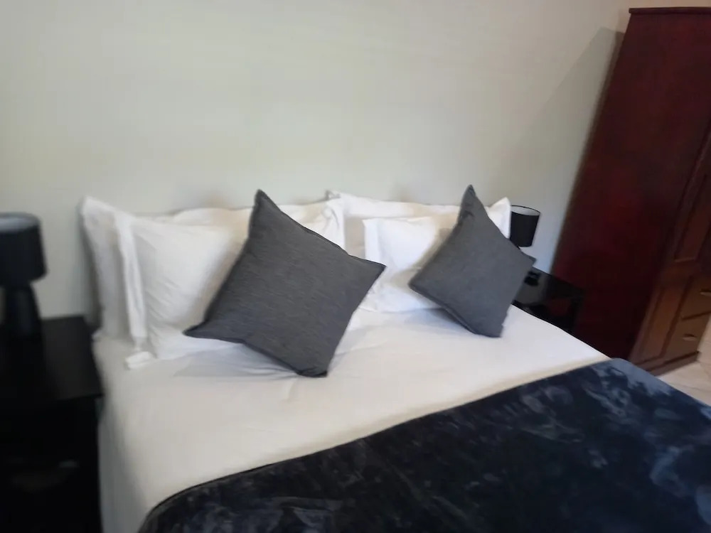 Sand River Guest House