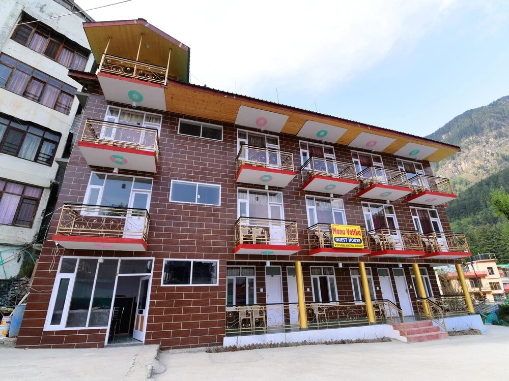 OYO 13836 Hotel Manu Vatika