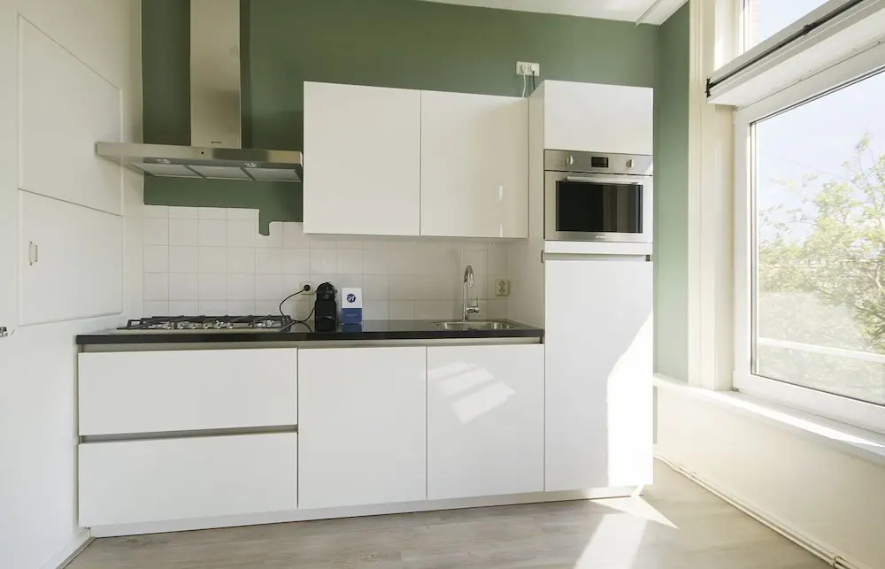 Nassaukade Apartment 1
