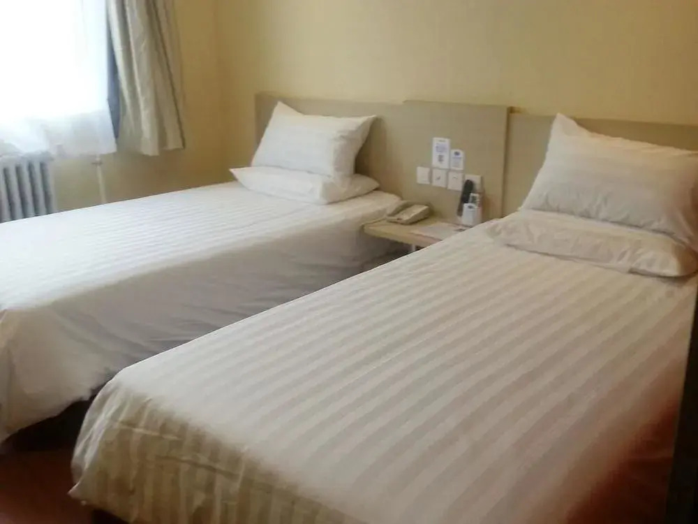 Elan Hotel