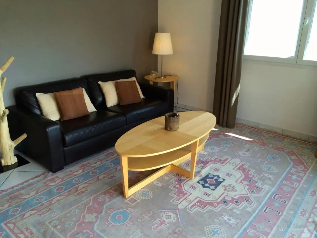 Appartement Standing 55m2 - Terrasse Sud, Parking, Wifi