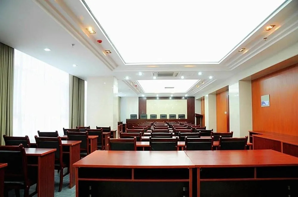 Longcheng Hotel