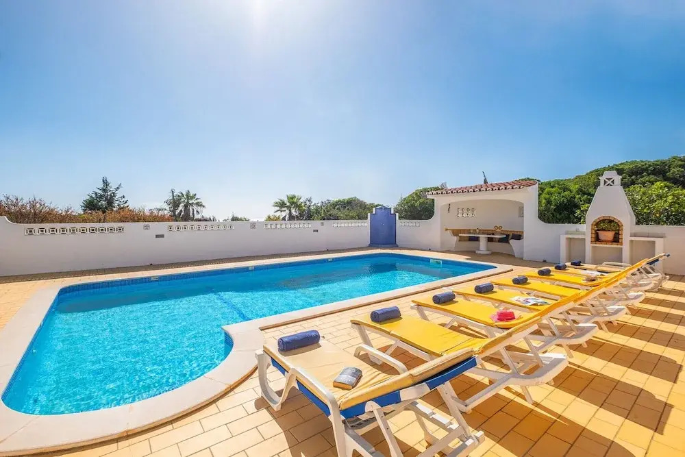 Villa Renaissance - Moradia com piscina aquecivel e BBQ em Carvoeiro