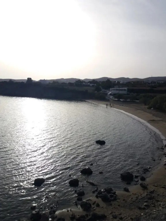 Sophia Villa Paros - Beachfront Villa at Lolantonis