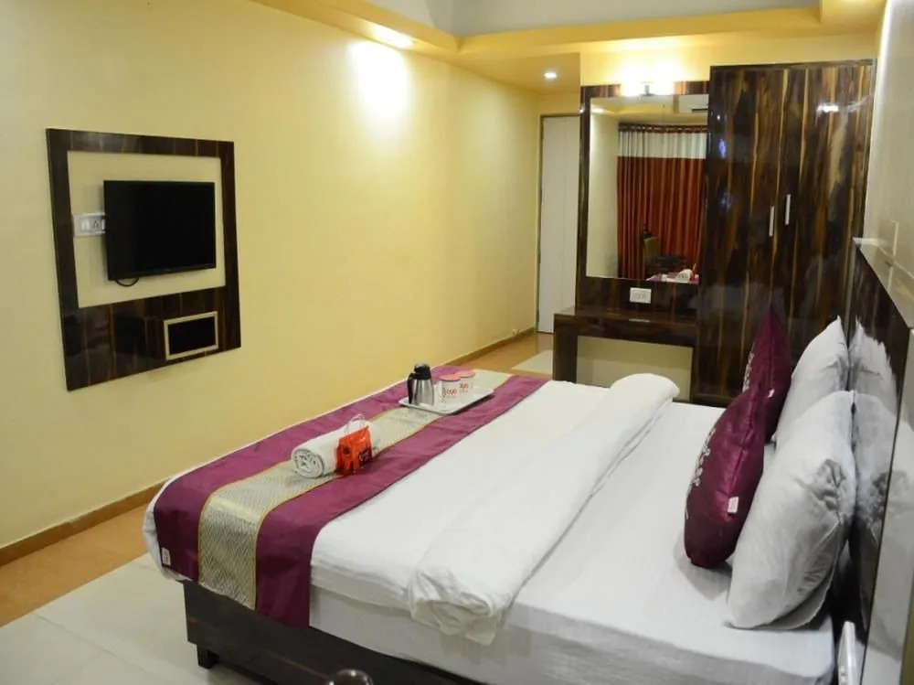 OYO Rooms Gold Valley Road Lonavala