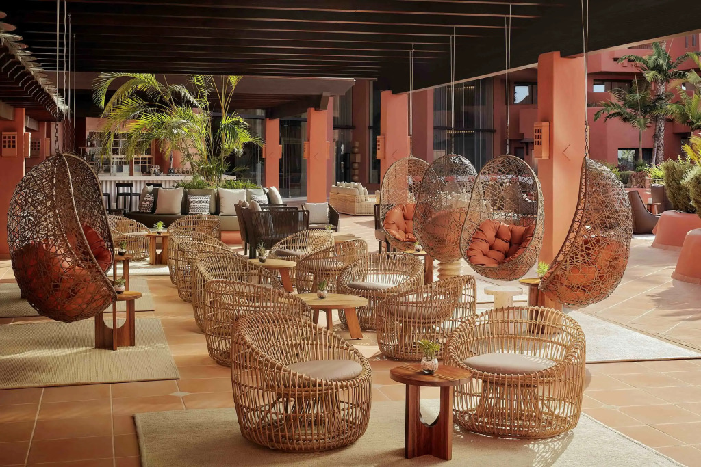 Курорт Tivoli la Caleta Resort
