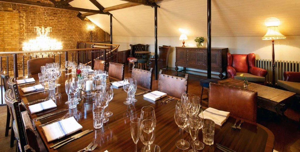 Kew Gardens Hotel