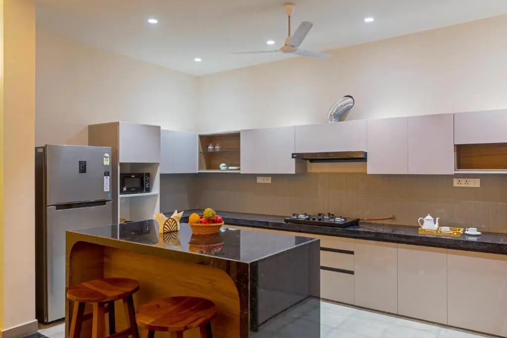 SaffronStays Pristine Manor - 8-BR Udaipur villa with private pool, garden, and event space near Fateh Sagar Lake