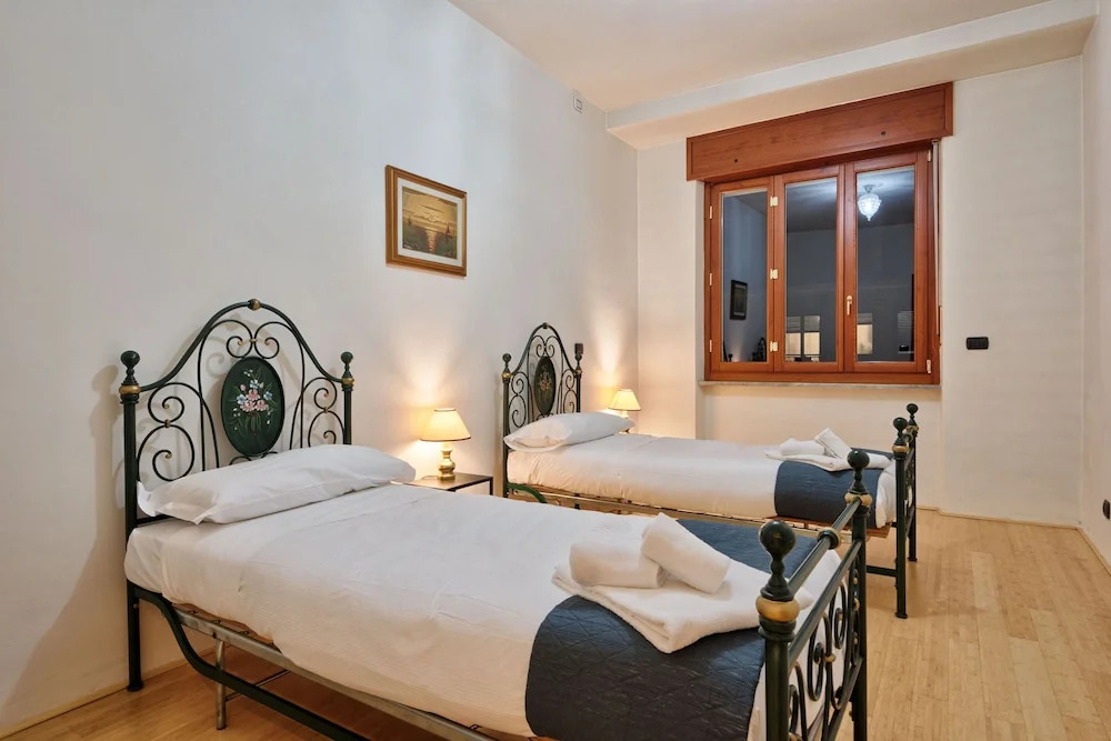 Roomy Apartment Borgo San Paolo