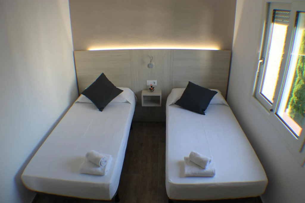 Rescator Resort 330 in Roses