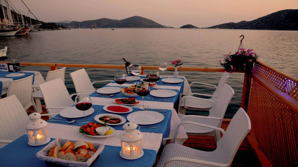 Kaya Hotel