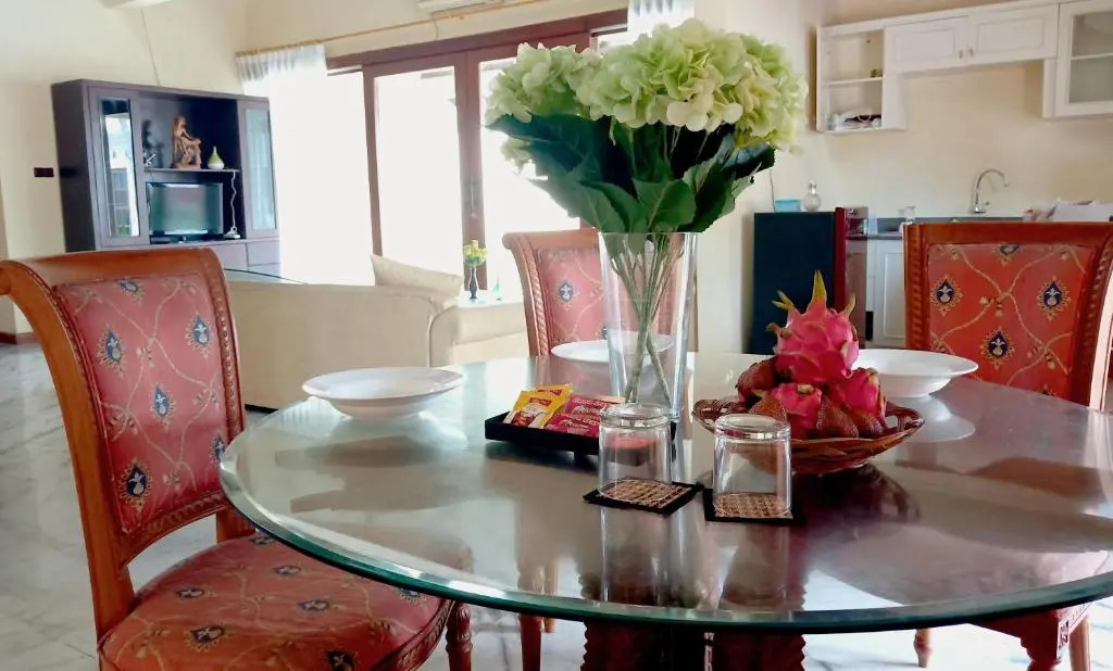 The Terrace House