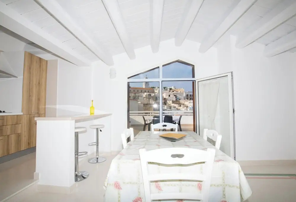 B&B Monsignore