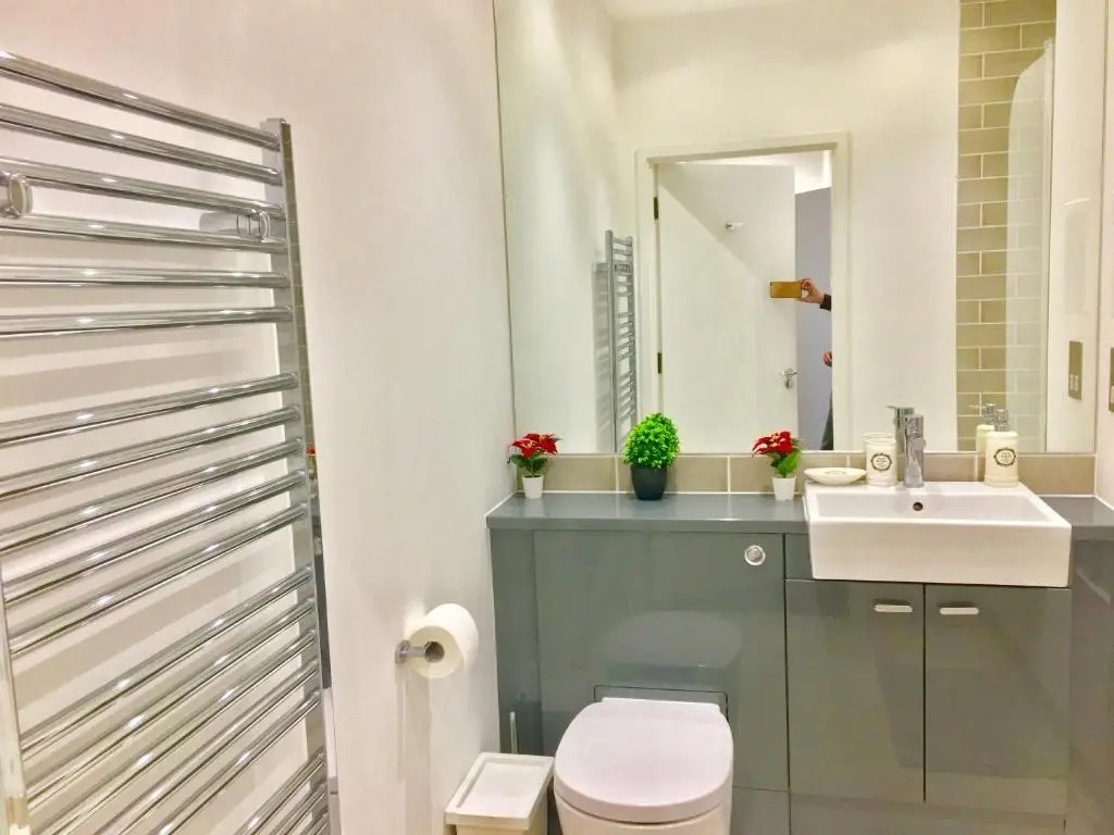 Dockland Excel 2 Bedroom Apartment