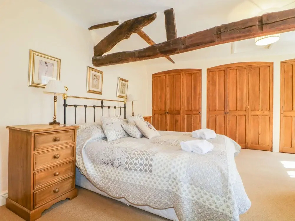 Farmhouse Apartment