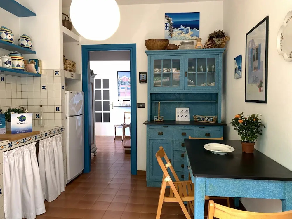 House Mediterraneo