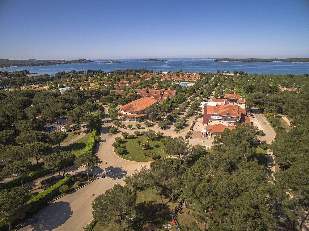 Gebetsroither Am Centro Vacanze Bi Village