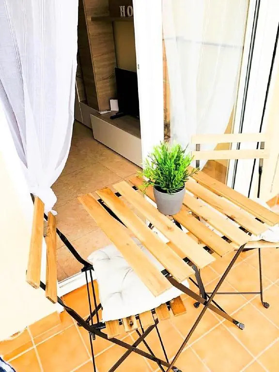 Catalina Apartment Torrevieja 300m to the sea