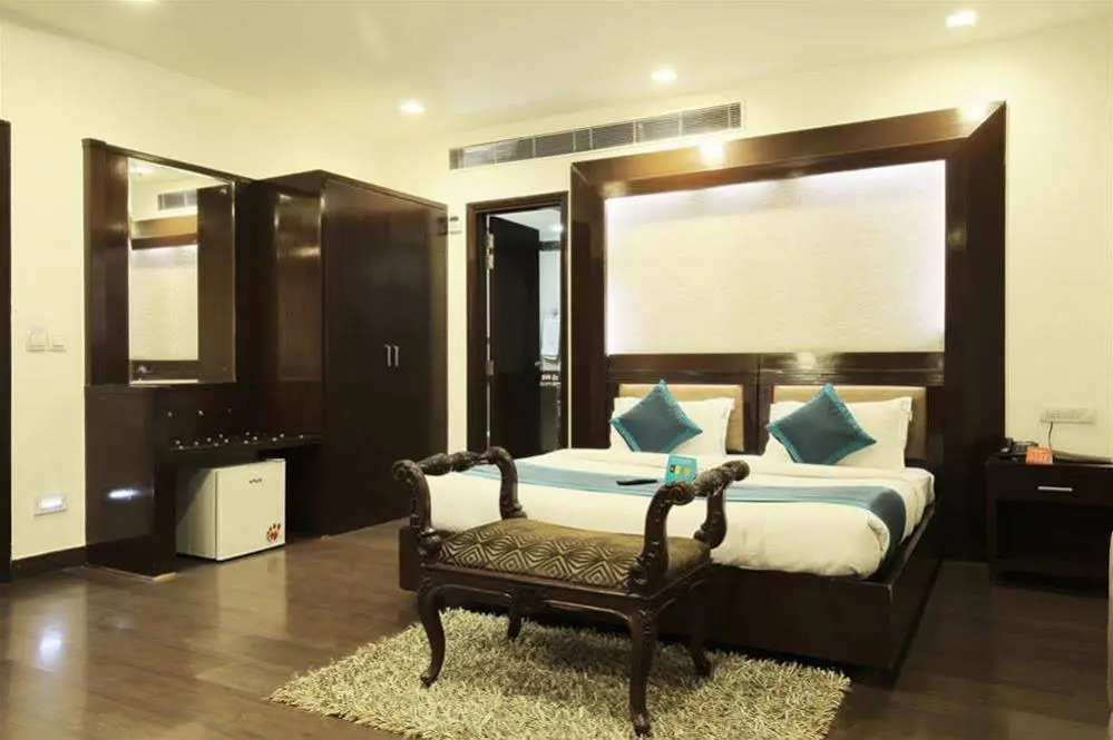 FabHotel Lajpat Nagar