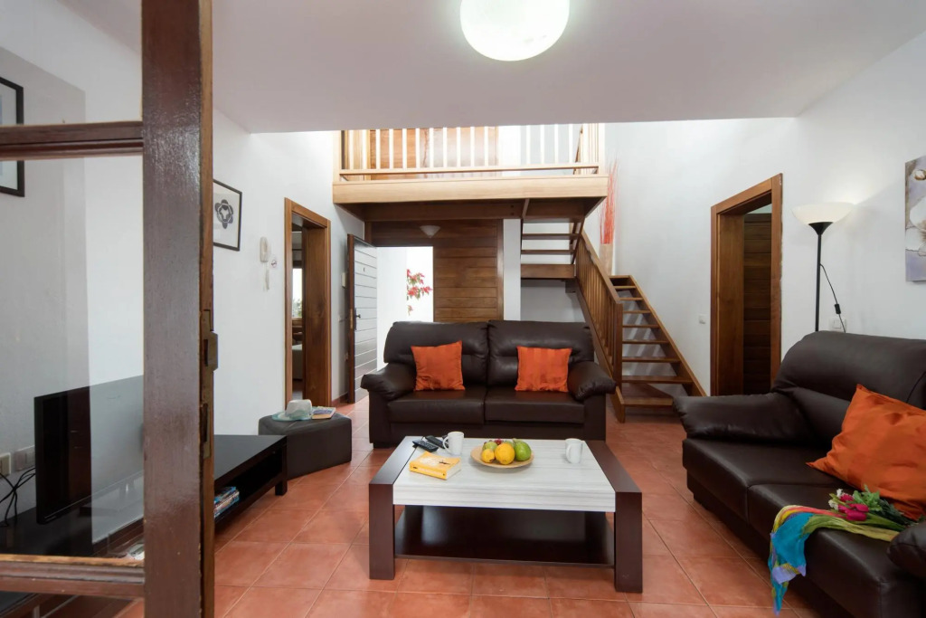 Villa Julianne 4 Heated Private Pool Walk to Beach A C Wifi Car Not Required - 2417