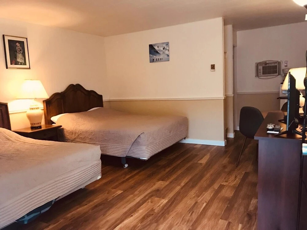 Tumbleweed Motel