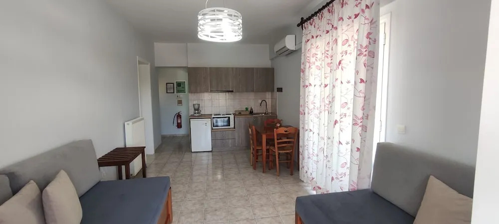 Vasilis Apartments Beachfront