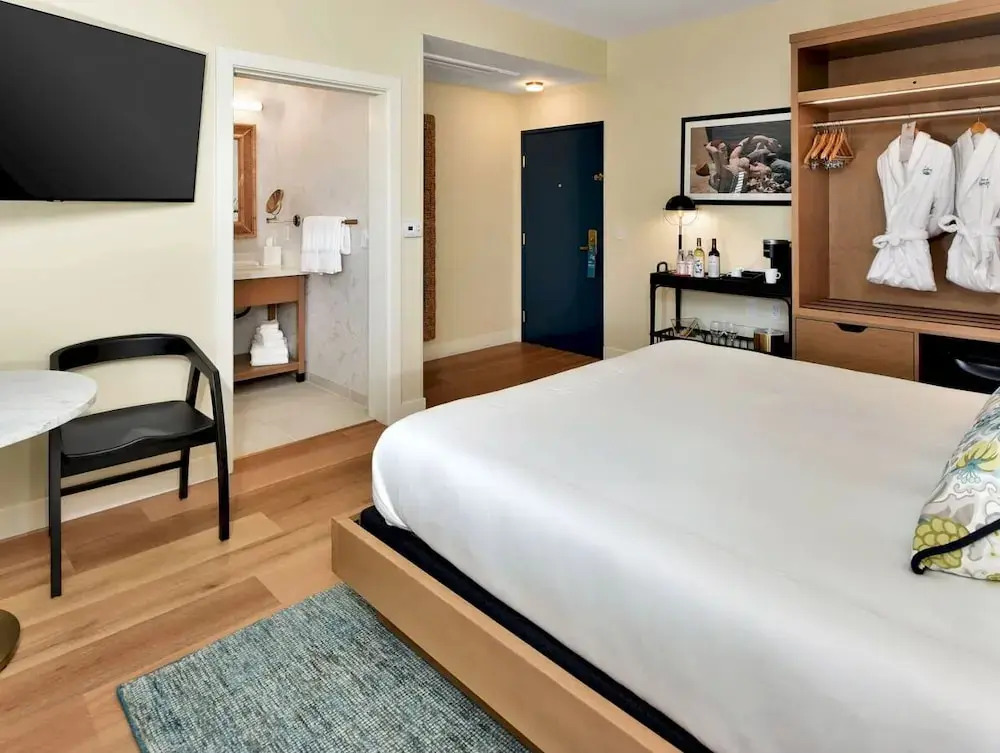 Inn At Roses Landing