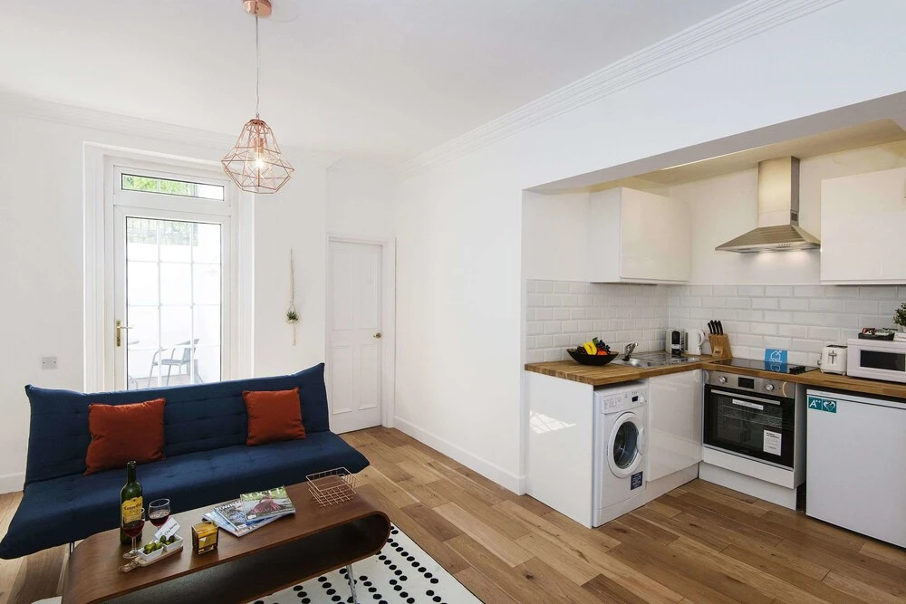Earls Court Road Apartments