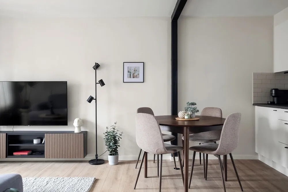 Home Away Apartments