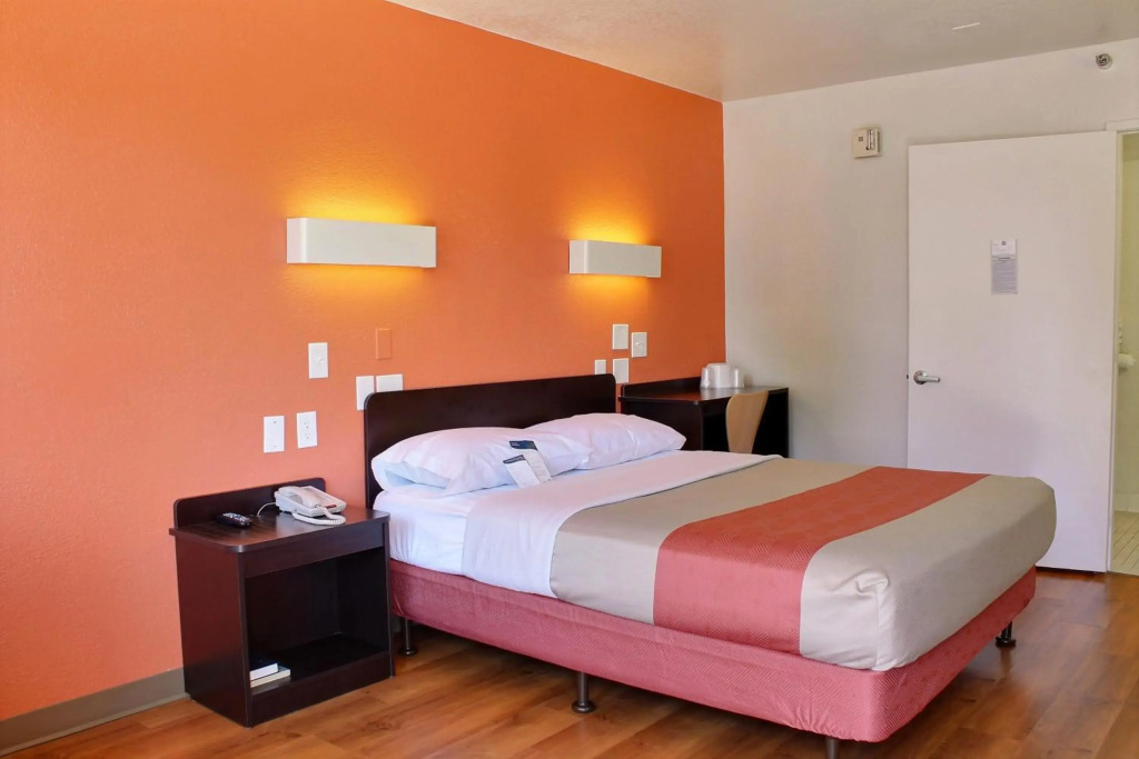 Motel 6-San Luis Obispo, CA - South