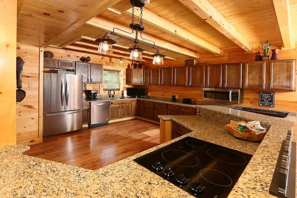 Picture Perfect- Seven Bedroom Cabin